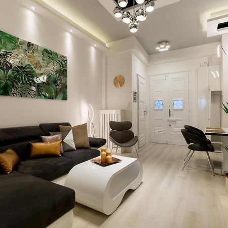 Luxury Dream Home In The Absolute Center ブダペスト エクステリア 写真